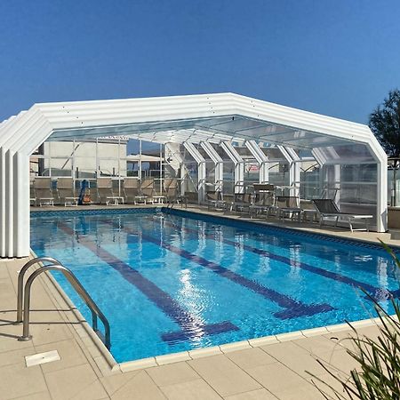Hotel Majestic Milano Marittima Esterno foto