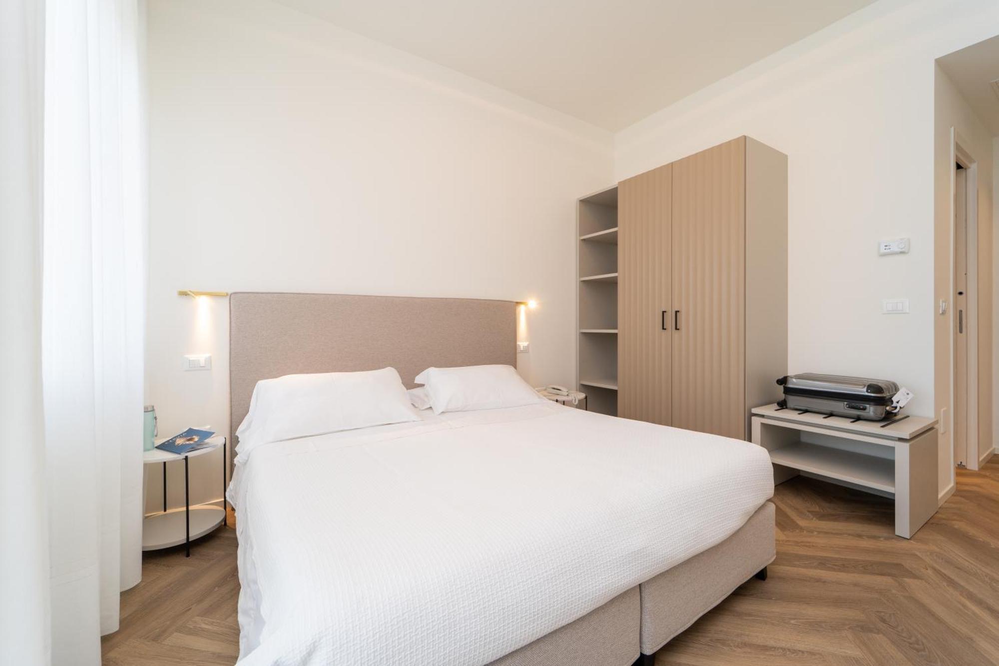 Hotel Majestic Milano Marittima Esterno foto