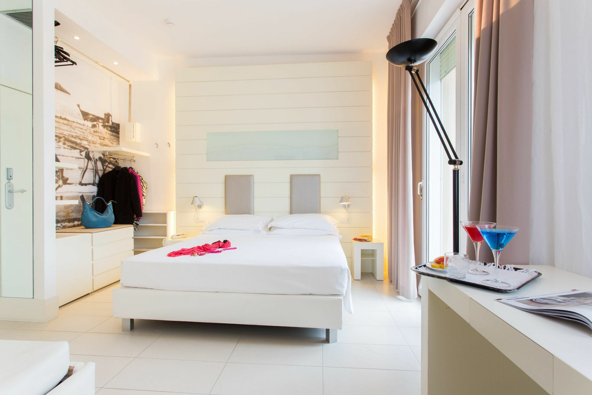 Hotel Majestic Milano Marittima Esterno foto