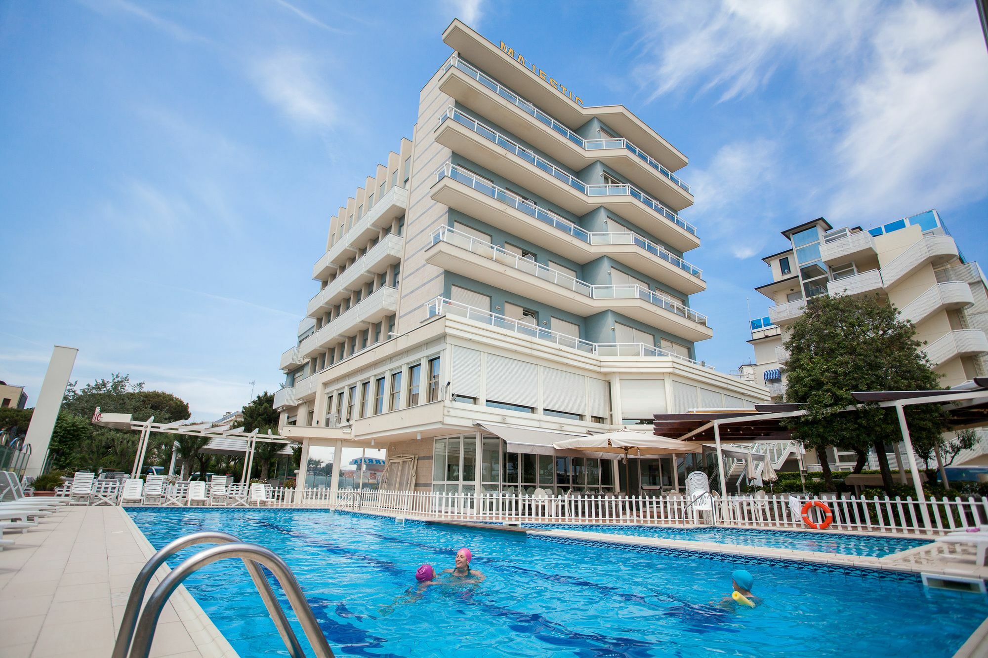 Hotel Majestic Milano Marittima Esterno foto